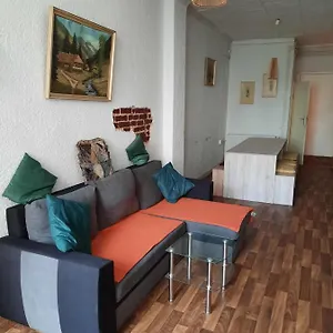https://spaceycentral-apartment-near-alexanderplatz.find-berlin-hotels.com