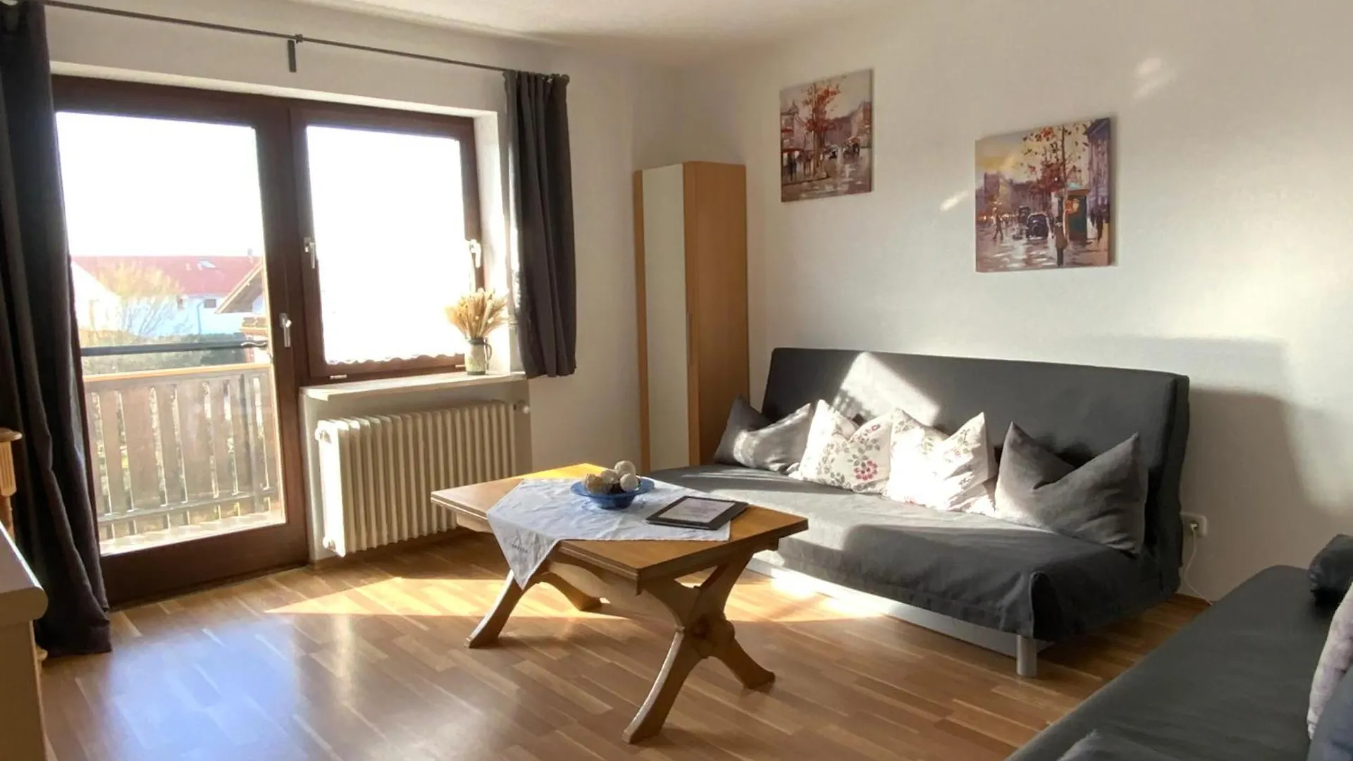 Sunny Apartment In Paehl Pähl