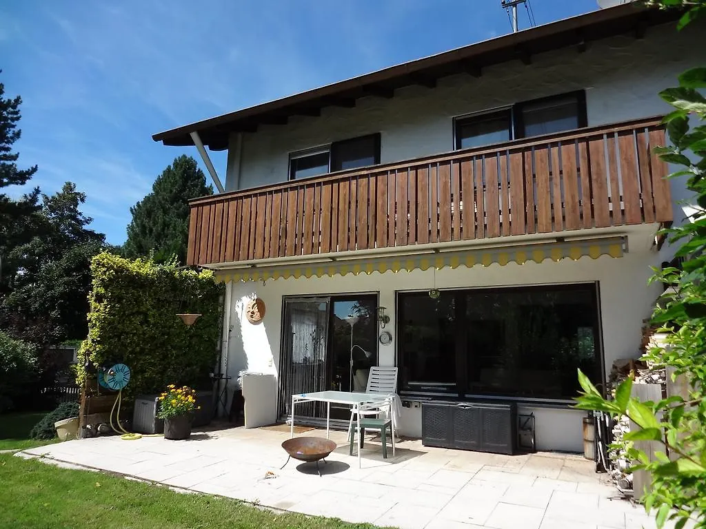 Sunny Apartment In Paehl